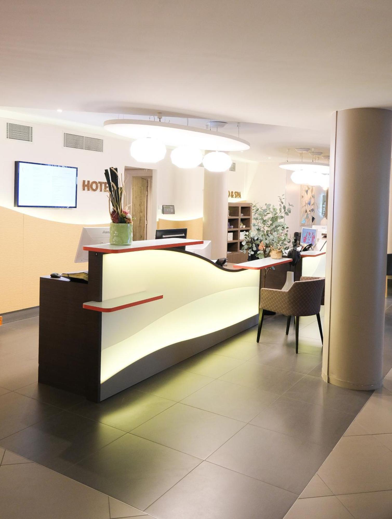 Thalazur Port-Camargue - Hotel & Spa 르그로뒤후아 외부 사진